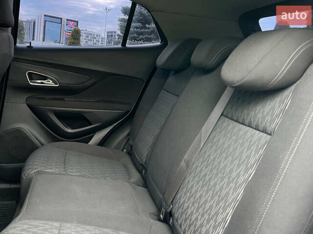 Опель Mokka 2016 у Львові на Automoto.ua Білий Опель Mokka, об'ємом двигуна 1.6 л та пробігом 204 тис. км за 12500 $, фото 20 на Automoto.ua