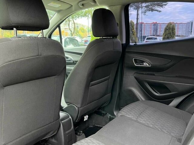 Білий Опель Mokka, об'ємом двигуна 1.6 л та пробігом 204 тис. км за 299 $, фото 19 на Automoto.ua