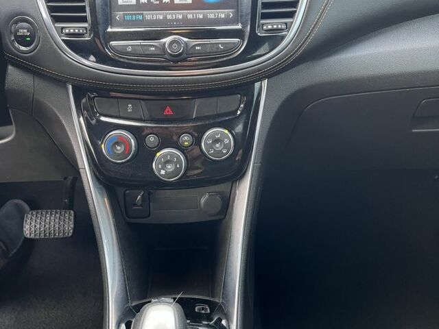 Белый Опель Mokka, объемом двигателя 1.6 л и пробегом 102 тыс. км за 12900 $, фото 9 на Automoto.ua