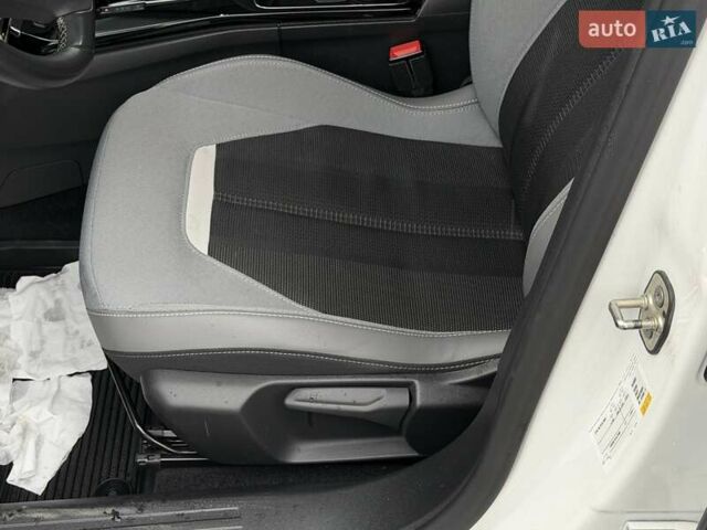 Белый Опель Mokka, объемом двигателя 1.2 л и пробегом 23 тыс. км за 18000 $, фото 19 на Automoto.ua