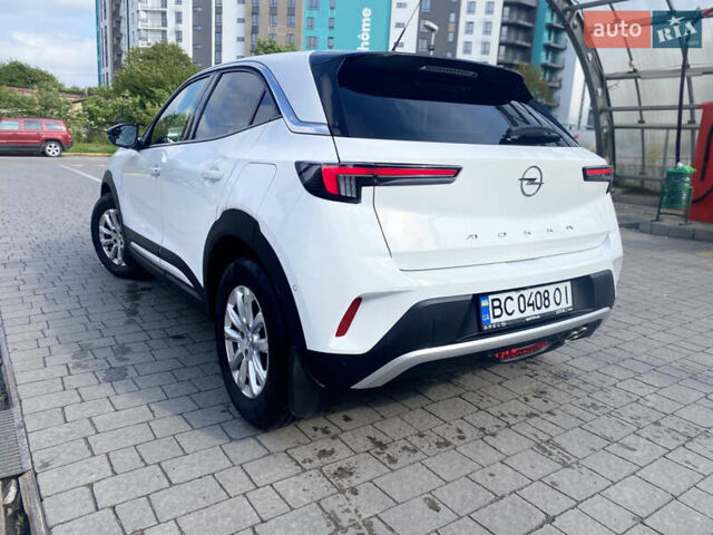 Белый Опель Mokka, объемом двигателя 1.2 л и пробегом 31 тыс. км за 19500 $, фото 5 на Automoto.ua