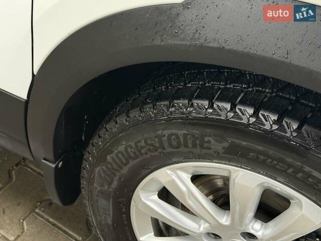 Белый Опель Mokka, объемом двигателя 1.2 л и пробегом 23 тыс. км за 18000 $, фото 17 на Automoto.ua
