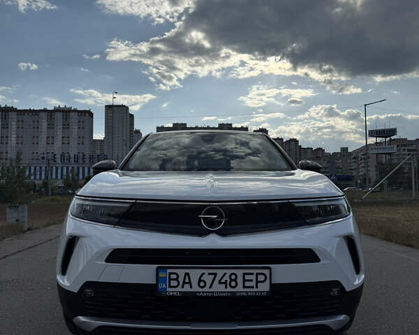 Белый Опель Mokka, объемом двигателя 1.2 л и пробегом 19 тыс. км за 20000 $, фото 1 на Automoto.ua