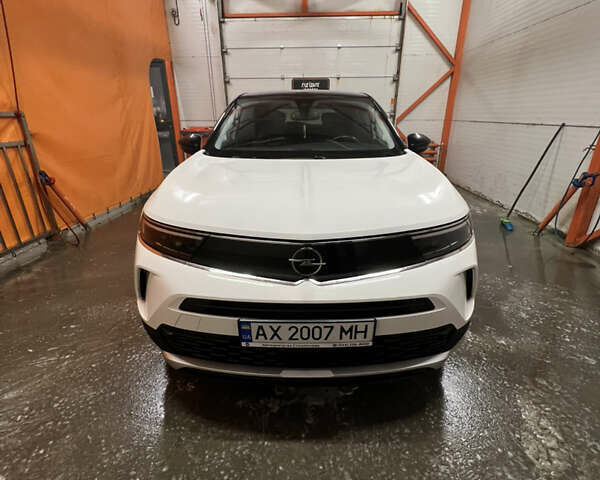 Білий Опель Mokka, об'ємом двигуна 1.2 л та пробігом 73 тис. км за 22222 $, фото 1 на Automoto.ua