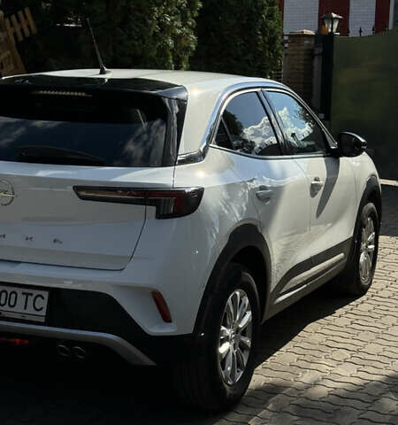 Опель Mokka 2021 в Черкассах на Automoto.ua Белый Опель Mokka, объемом двигателя 1.2 л и пробегом 86 тыс. км за 17500 $, фото 5 на Automoto.ua