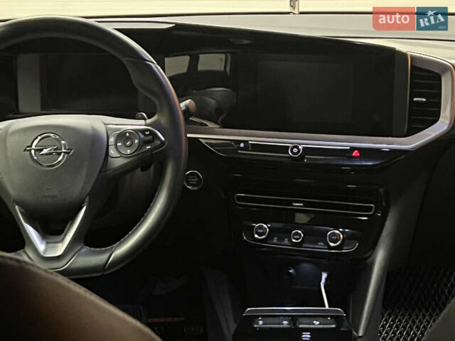 Білий Опель Mokka, об'ємом двигуна 1.2 л та пробігом 73 тис. км за 22222 $, фото 11 на Automoto.ua