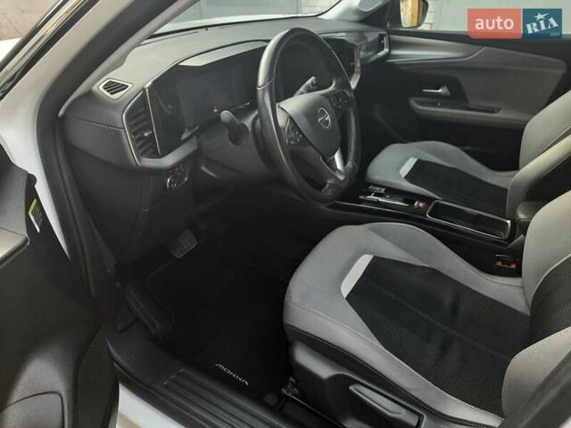 Белый Опель Mokka, объемом двигателя 1.2 л и пробегом 75 тыс. км за 18200 $, фото 6 на Automoto.ua