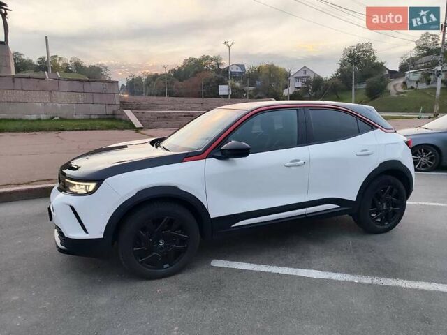 Белый Опель Mokka, объемом двигателя 1.2 л и пробегом 50 тыс. км за 20500 $, фото 10 на Automoto.ua