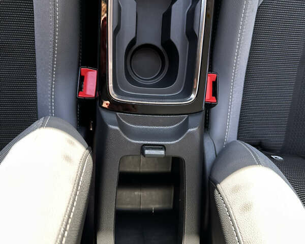 Белый Опель Mokka, объемом двигателя 1.2 л и пробегом 34 тыс. км за 19000 $, фото 16 на Automoto.ua