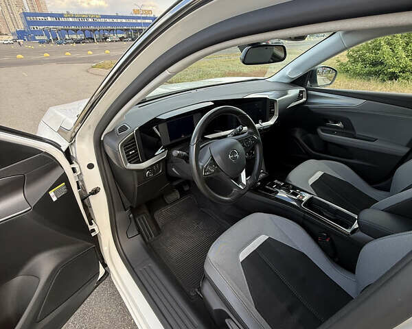 Белый Опель Mokka, объемом двигателя 1.2 л и пробегом 19 тыс. км за 20000 $, фото 10 на Automoto.ua