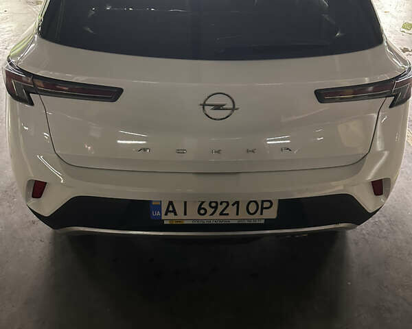 Белый Опель Mokka, объемом двигателя 1.2 л и пробегом 34 тыс. км за 19000 $, фото 29 на Automoto.ua