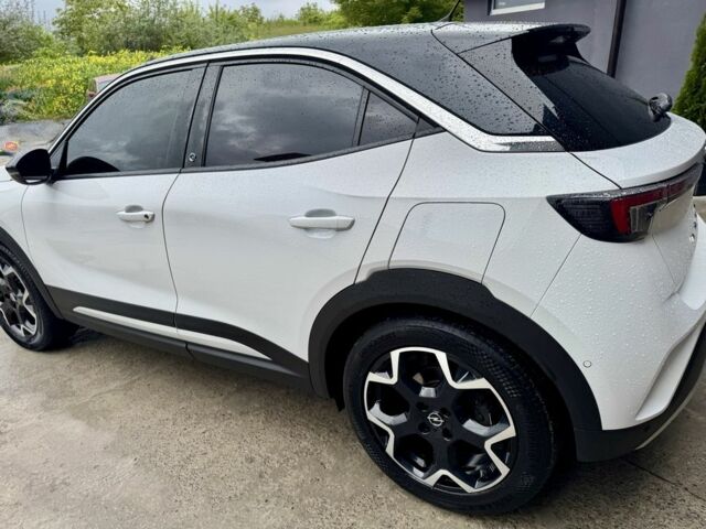 Белый Опель Mokka, объемом двигателя 0 л и пробегом 75 тыс. км за 16500 $, фото 3 на Automoto.ua
