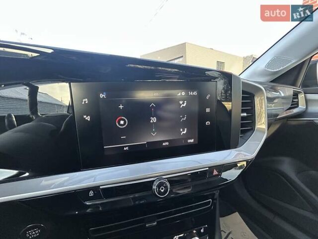 Белый Опель Mokka, объемом двигателя 1.2 л и пробегом 98 тыс. км за 16100 $, фото 12 на Automoto.ua