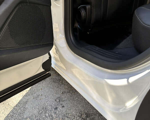 Белый Опель Mokka, объемом двигателя 1.2 л и пробегом 34 тыс. км за 19000 $, фото 23 на Automoto.ua