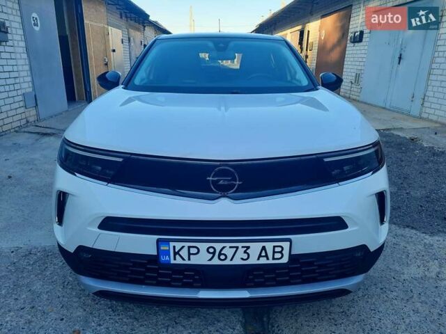 Белый Опель Mokka, объемом двигателя 1.2 л и пробегом 75 тыс. км за 18200 $, фото 2 на Automoto.ua