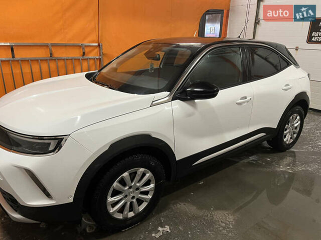 Білий Опель Mokka, об'ємом двигуна 1.2 л та пробігом 73 тис. км за 22222 $, фото 2 на Automoto.ua