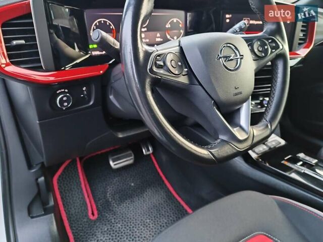 Белый Опель Mokka, объемом двигателя 1.2 л и пробегом 50 тыс. км за 20500 $, фото 22 на Automoto.ua