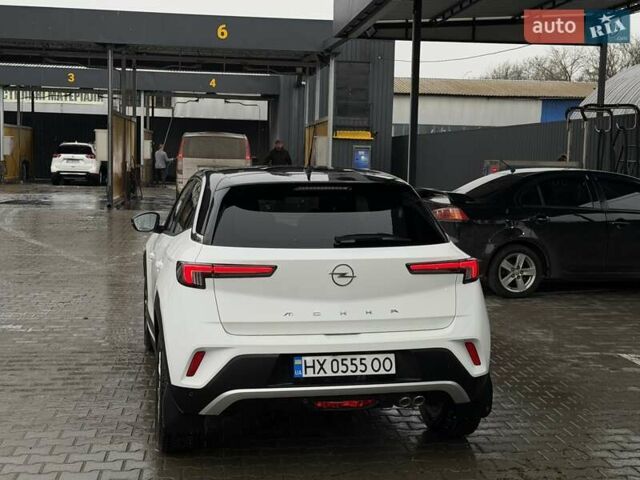 Белый Опель Mokka, объемом двигателя 1.2 л и пробегом 23 тыс. км за 18000 $, фото 6 на Automoto.ua