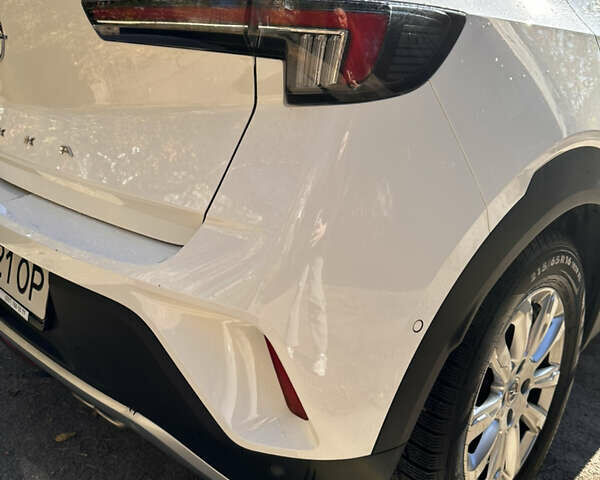 Белый Опель Mokka, объемом двигателя 1.2 л и пробегом 34 тыс. км за 19000 $, фото 5 на Automoto.ua