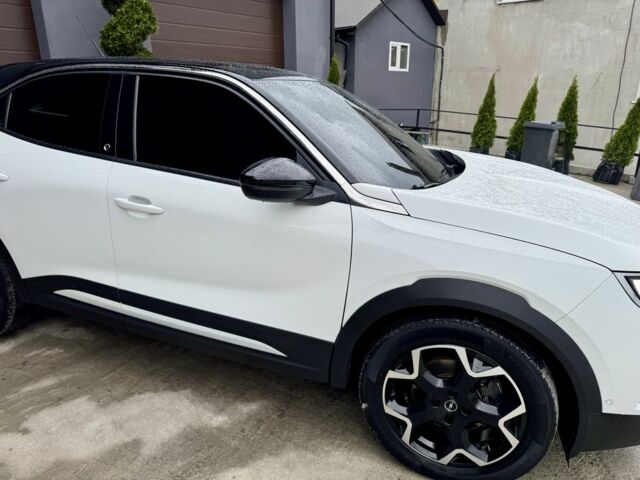Белый Опель Mokka, объемом двигателя 0 л и пробегом 74 тыс. км за 16500 $, фото 9 на Automoto.ua