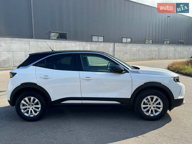 Белый Опель Mokka, объемом двигателя 1.2 л и пробегом 33 тыс. км за 18800 $, фото 5 на Automoto.ua