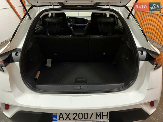 Білий Опель Mokka, об'ємом двигуна 1.2 л та пробігом 73 тис. км за 22222 $, фото 13 на Automoto.ua
