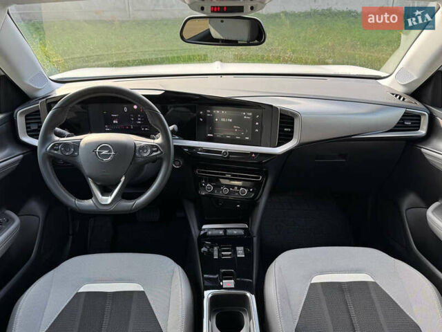 Белый Опель Mokka, объемом двигателя 1.2 л и пробегом 33 тыс. км за 18800 $, фото 32 на Automoto.ua