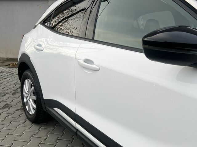 Білий Опель Mokka, об'ємом двигуна 0 л та пробігом 54 тис. км за 15200 $, фото 5 на Automoto.ua