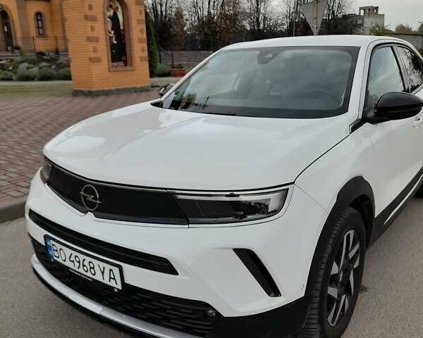 Белый Опель Mokka, объемом двигателя 0 л и пробегом 39 тыс. км за 18100 $, фото 3 на Automoto.ua