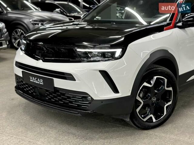 Білий Опель Mokka, об'ємом двигуна 1.2 л та пробігом 53 тис. км за 22200 $, фото 2 на Automoto.ua