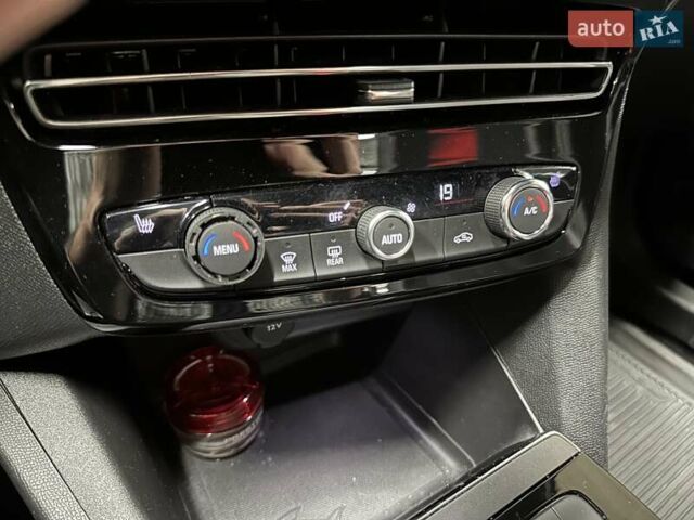 Білий Опель Mokka, об'ємом двигуна 1.2 л та пробігом 53 тис. км за 22200 $, фото 39 на Automoto.ua
