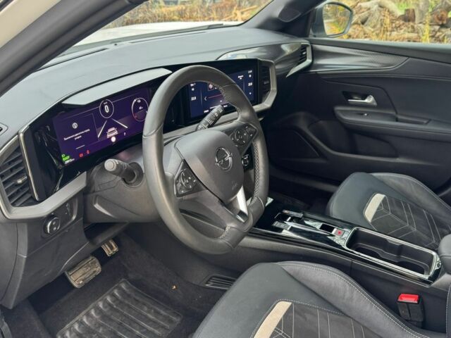 Белый Опель Mokka, объемом двигателя 0 л и пробегом 29 тыс. км за 18000 $, фото 13 на Automoto.ua