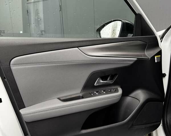 Белый Опель Mokka, объемом двигателя 1.2 л и пробегом 22 тыс. км за 17000 $, фото 6 на Automoto.ua