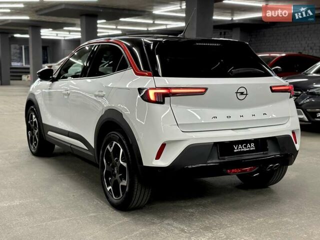 Білий Опель Mokka, об'ємом двигуна 1.2 л та пробігом 53 тис. км за 22200 $, фото 4 на Automoto.ua