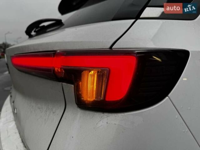 Белый Опель Mokka, объемом двигателя 1.2 л и пробегом 22 тыс. км за 17000 $, фото 4 на Automoto.ua