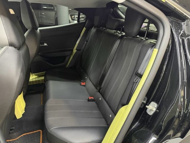 Черный Опель Mokka, объемом двигателя 1.2 л и пробегом 58 тыс. км за 12900 $, фото 18 на Automoto.ua