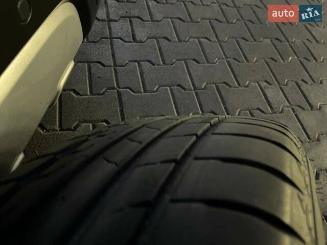 Черный Опель Mokka, объемом двигателя 1.69 л и пробегом 194 тыс. км за 9999 $, фото 49 на Automoto.ua