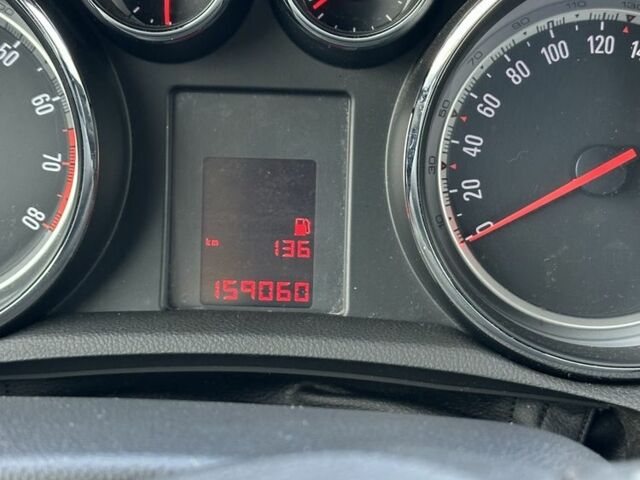 Черный Опель Mokka, объемом двигателя 1.6 л и пробегом 159 тыс. км за 10400 $, фото 8 на Automoto.ua