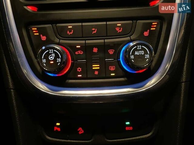 Черный Опель Mokka, объемом двигателя 1.69 л и пробегом 194 тыс. км за 9999 $, фото 41 на Automoto.ua