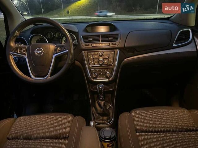 Черный Опель Mokka, объемом двигателя 1.69 л и пробегом 194 тыс. км за 9999 $, фото 32 на Automoto.ua