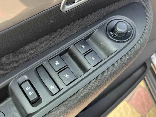 Опель Mokka 2014 в Стрые на Automoto.ua Черный Опель Mokka, объемом двигателя 1.4 л и пробегом 160 тыс. км за 12500 $, фото 9 на Automoto.ua