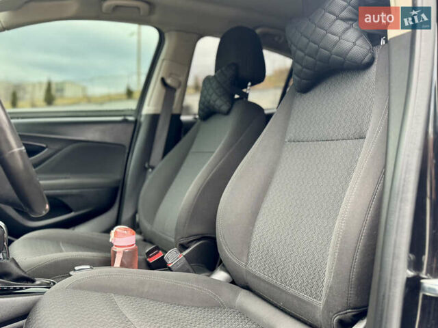 Черный Опель Mokka, объемом двигателя 1.4 л и пробегом 172 тыс. км за 13950 $, фото 94 на Automoto.ua