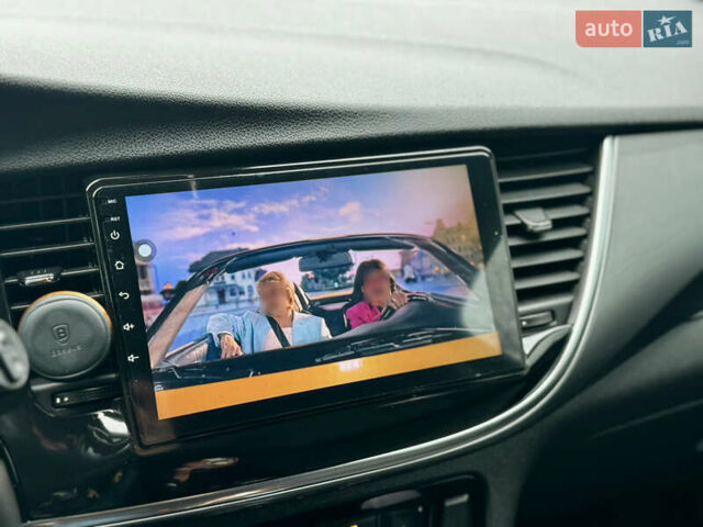 Черный Опель Mokka, объемом двигателя 1.4 л и пробегом 172 тыс. км за 13950 $, фото 123 на Automoto.ua