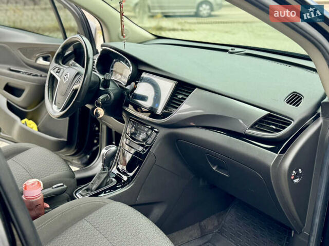 Черный Опель Mokka, объемом двигателя 1.4 л и пробегом 172 тыс. км за 13950 $, фото 83 на Automoto.ua