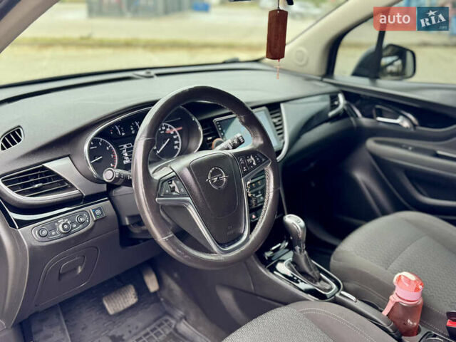 Черный Опель Mokka, объемом двигателя 1.4 л и пробегом 172 тыс. км за 13950 $, фото 106 на Automoto.ua