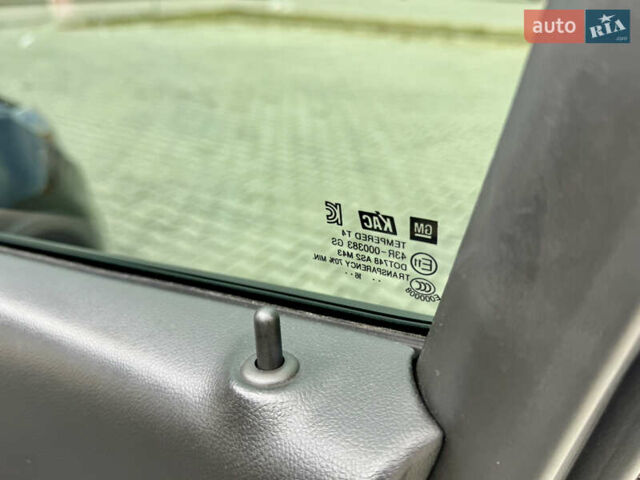 Черный Опель Mokka, объемом двигателя 1.4 л и пробегом 172 тыс. км за 13950 $, фото 81 на Automoto.ua