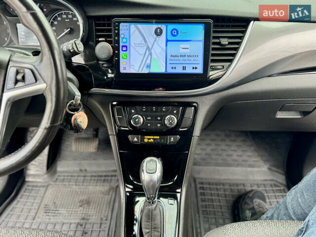 Черный Опель Mokka, объемом двигателя 1.4 л и пробегом 172 тыс. км за 13950 $, фото 99 на Automoto.ua