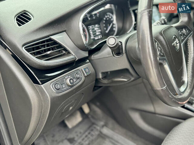 Черный Опель Mokka, объемом двигателя 1.4 л и пробегом 172 тыс. км за 13950 $, фото 105 на Automoto.ua