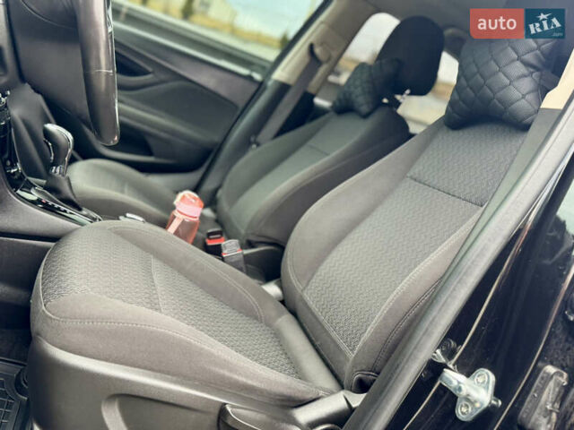 Черный Опель Mokka, объемом двигателя 1.4 л и пробегом 172 тыс. км за 13950 $, фото 116 на Automoto.ua