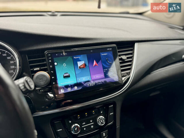 Черный Опель Mokka, объемом двигателя 1.4 л и пробегом 172 тыс. км за 13950 $, фото 121 на Automoto.ua